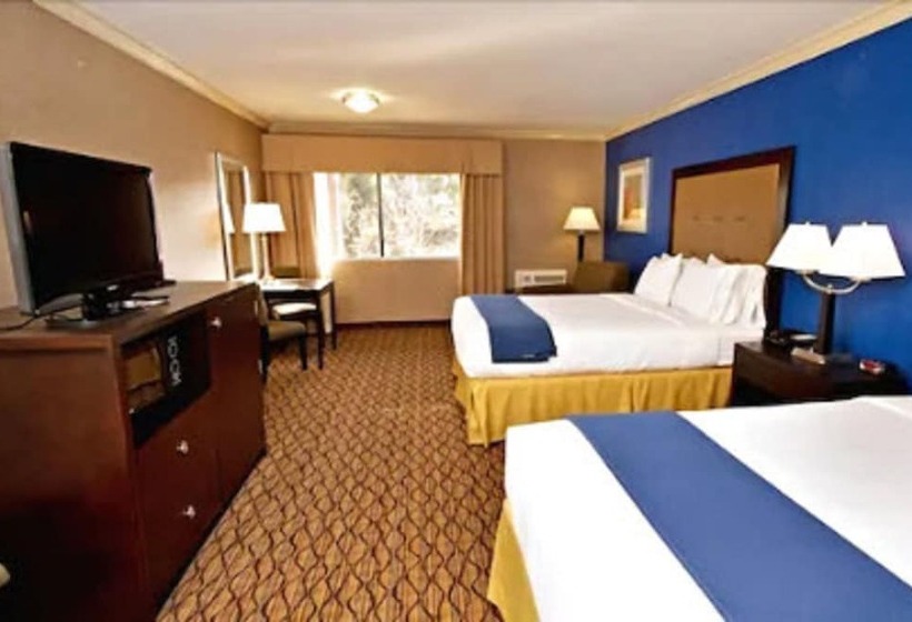 标准间, Holiday Inn Express Port Hueneme, An Ihg