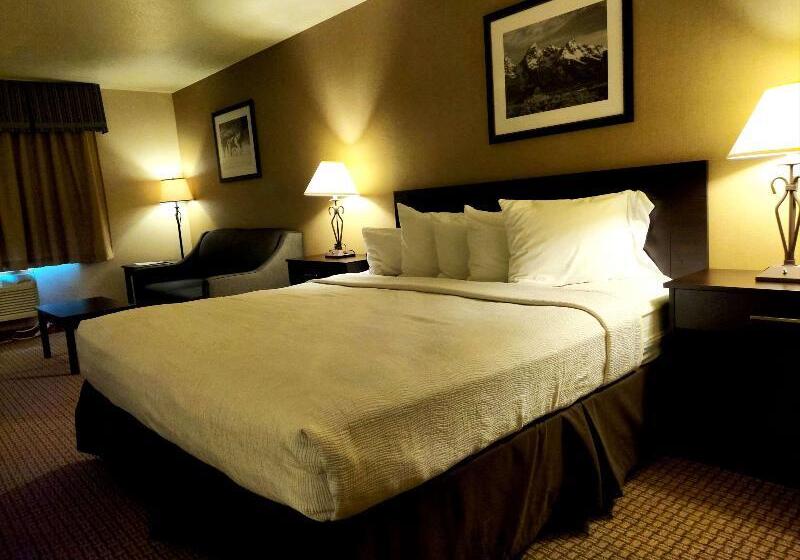 适合残疾人使用的标准间, Holiday Inn Express Port Hueneme, An Ihg