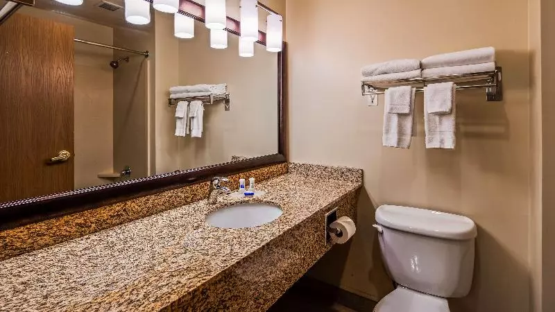 اتاق استاندارد برای معلولان, Holiday Inn Express Port Hueneme, An Ihg