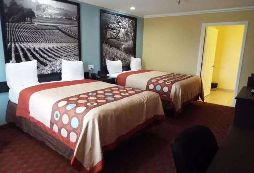 اتاق استاندارد, Inn At King City