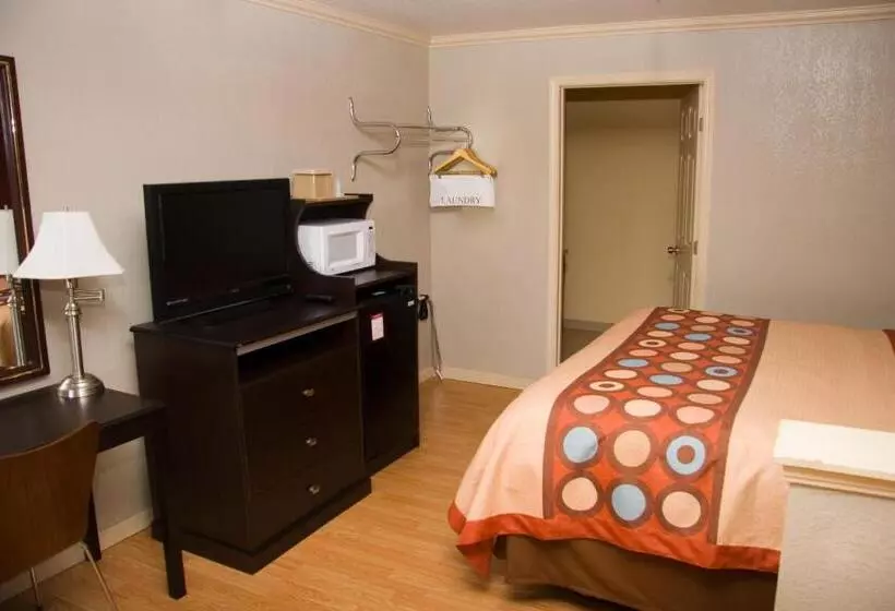 اتاق استاندارد با تخت بزرگ, Inn At King City