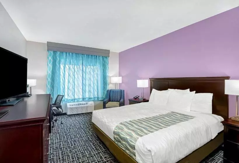 キングサイズベッドのデラックススイート, La Quinta By Wyndham Cookeville