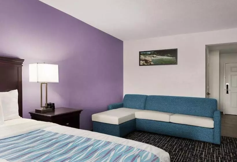 キングサイズベッドのデラックスルーム, La Quinta By Wyndham Cookeville