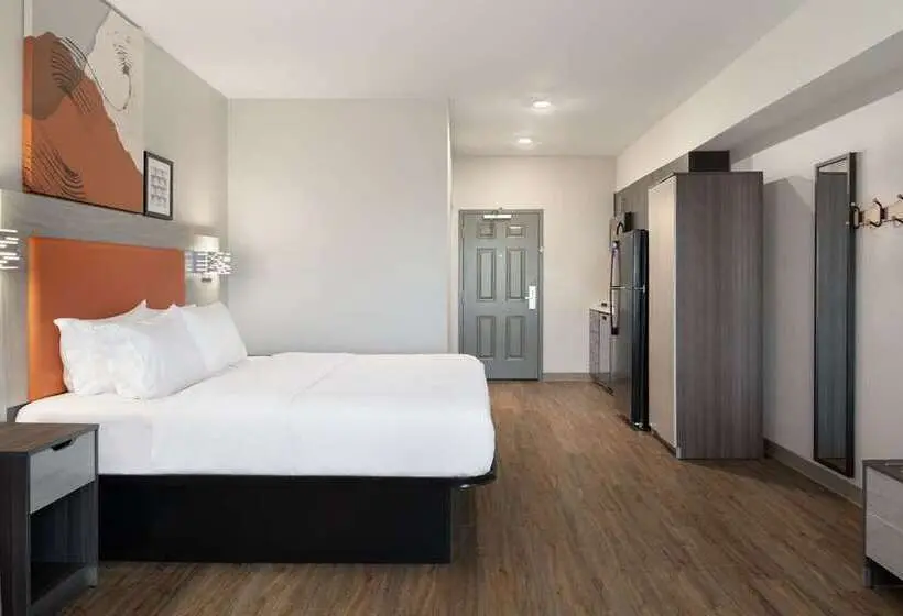 Standard-huone, Spark By Hilton Destin