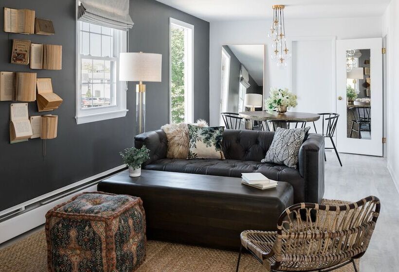 סוויטת 2 חדרי שינה, The Coonamessett