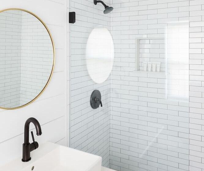 סוויטת 2 חדרי שינה, The Coonamessett