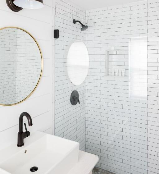 מיטת קינג בסוויטה, The Coonamessett