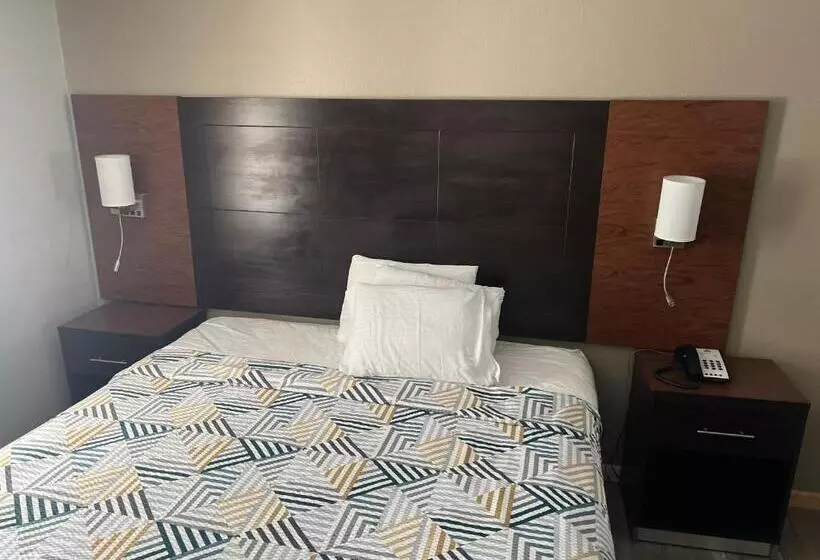 キングサイドベッドのスタンダードワンルーム, Motel 6 Tulsa, Ok Airport