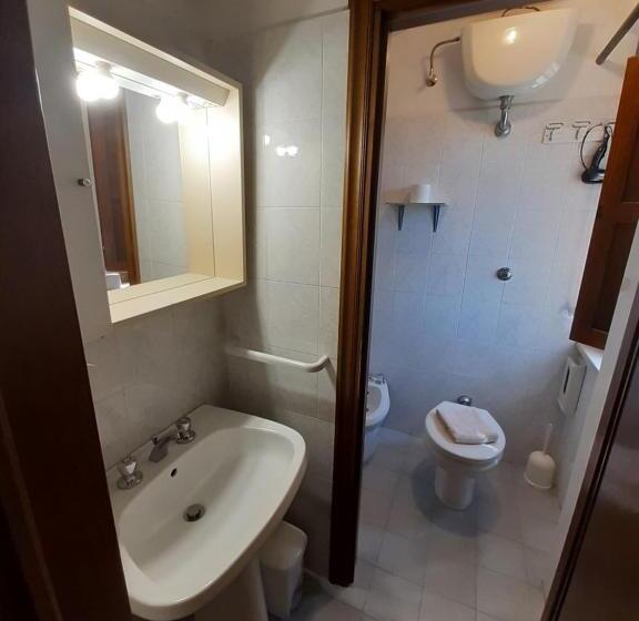 اتاق لوکس, Podere San Francesco