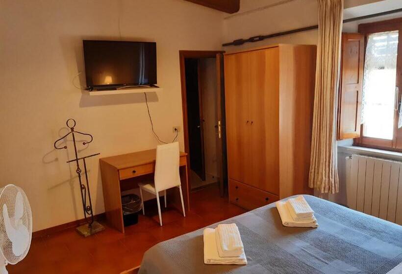 اتاق لوکس, Podere San Francesco