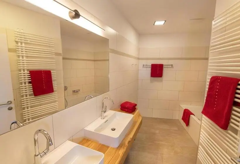 １ベッドルームのスーペリアアパートメント, Apparthotel Zirbenhof