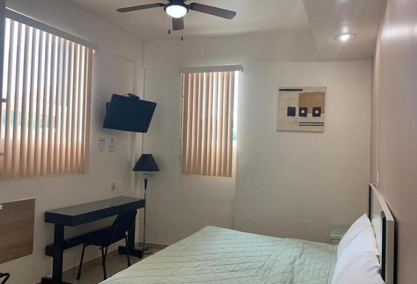 غرفة قياسية سرير كينج, Cali Blvd