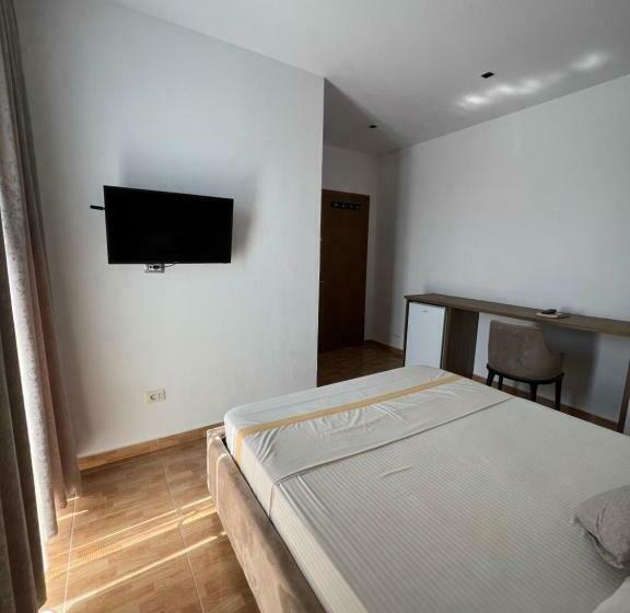 اتاق خانوادگی, Guesthouse Cami