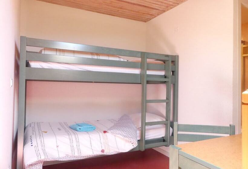 Семейный Номер, Gîte De Llo