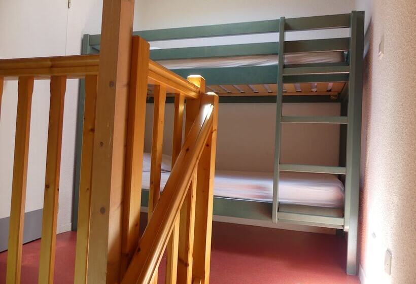 Семейный Номер, Gîte De Llo