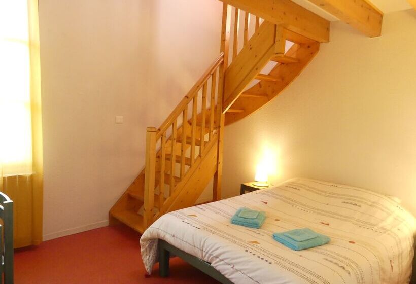 Семейный Номер, Gîte De Llo