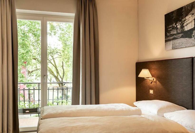 Номер Стандарт с Балконом, Landgasthof Bad Turmbach