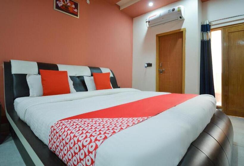 חדר קלאסי לשלושה, Oyo 28000  Shivay Residency