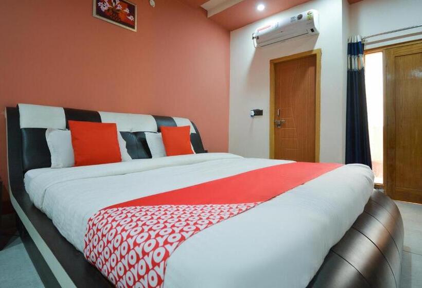 חדר קלאסי לשלושה, Oyo 28000  Shivay Residency