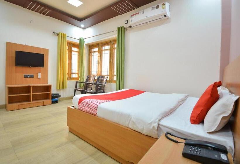 חדר קלאסי לשלושה, Oyo 28000  Shivay Residency