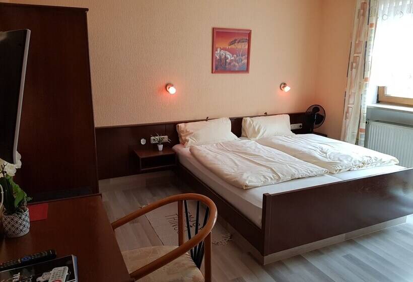 스탠다드 룸, Pension Central