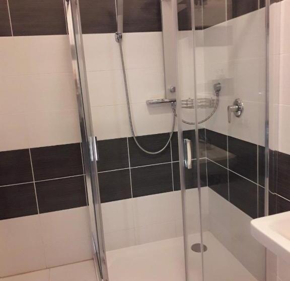 スタンダード４人部屋, Penzion Na Hrazi