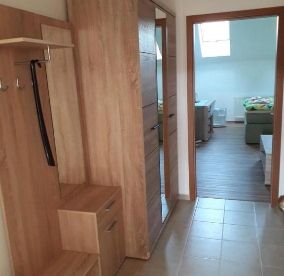 スタンダードルーム, Penzion Na Hrazi