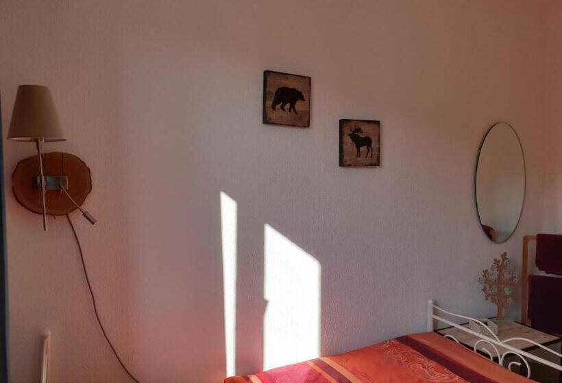 غرفة قياسية فردية, Eifelblümchen