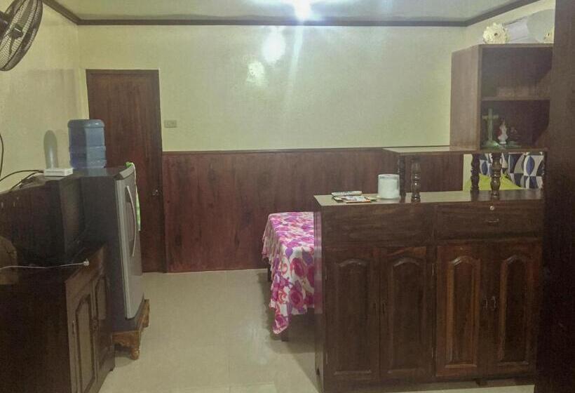 استودیوی استاندارد, Pitaya Native Guest House