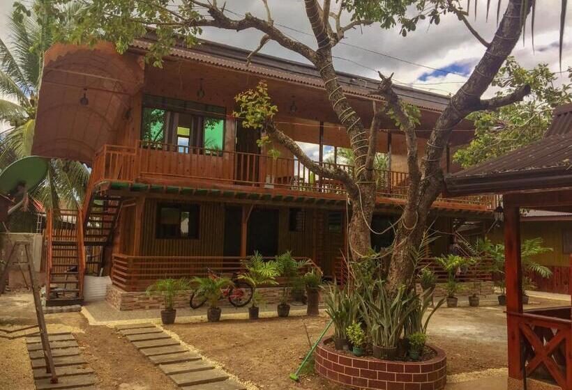 标准工作室带阳台, Pitaya Native Guest House