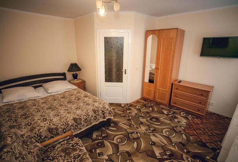 اتاق استاندارد, U Eli