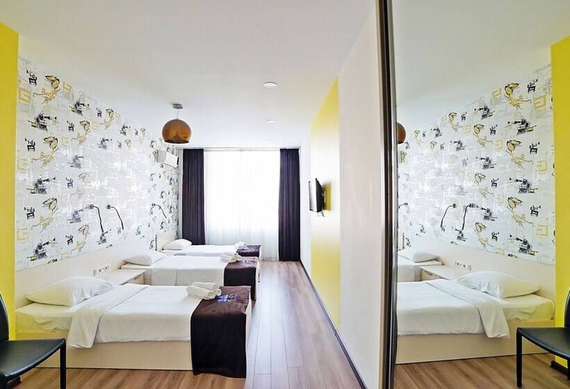 اتاق استاندارد سه نفره, Mardi Plaza