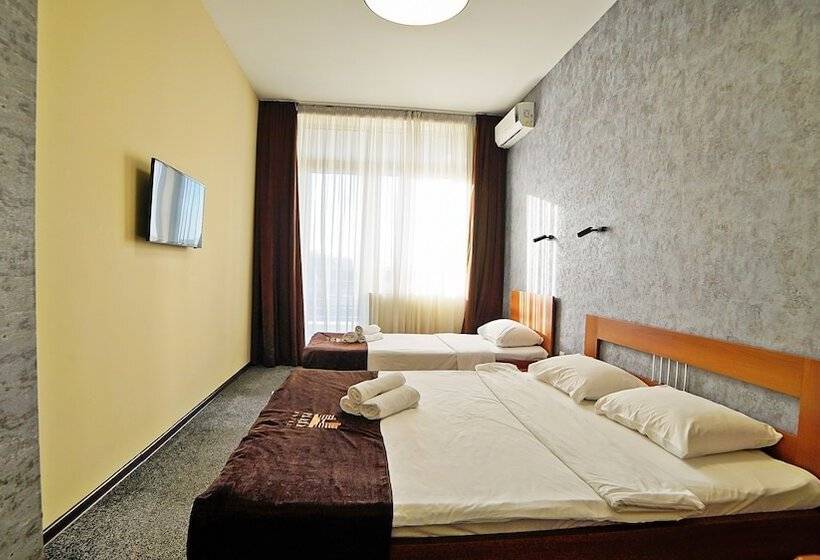 اتاق کلاسیک سه تخته, Mardi Plaza