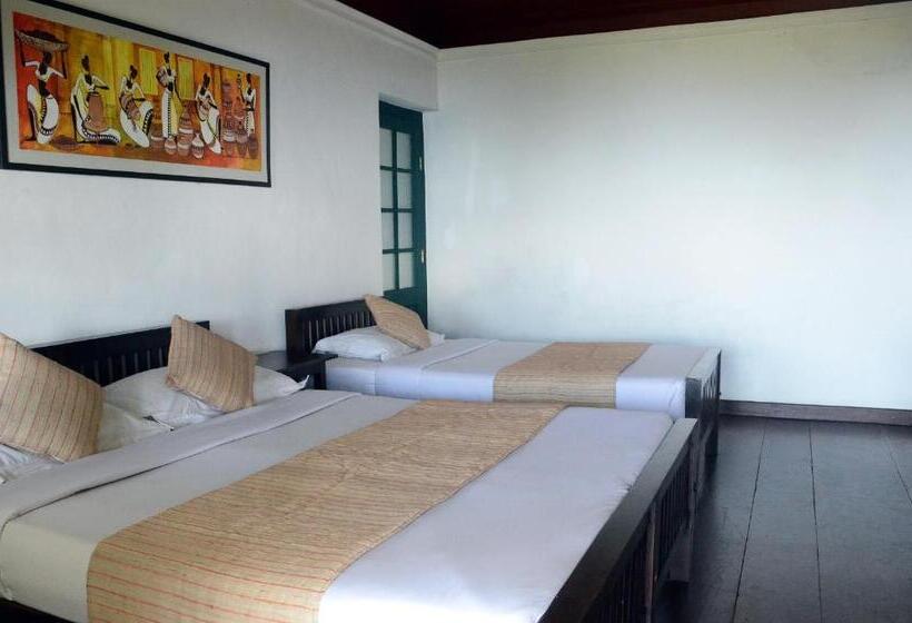 Номер Стандарт, Sir Johns Bungalow