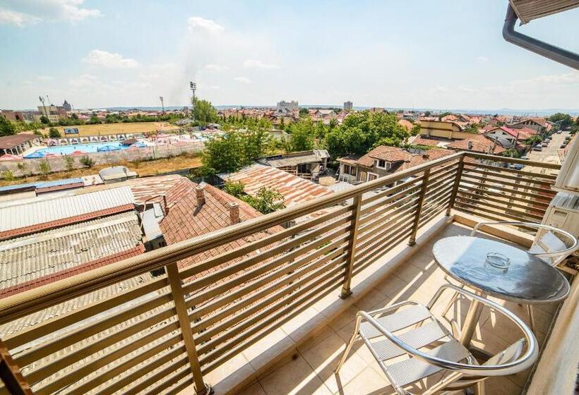 Comfort room with balcony, C Guest House