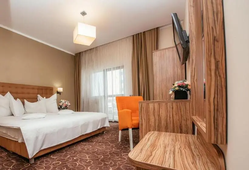 Comfort room with balcony, C Guest House