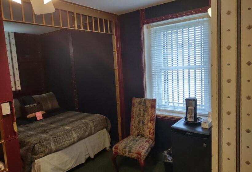 غرفة عائلية حمام مشترك, The King George Inn