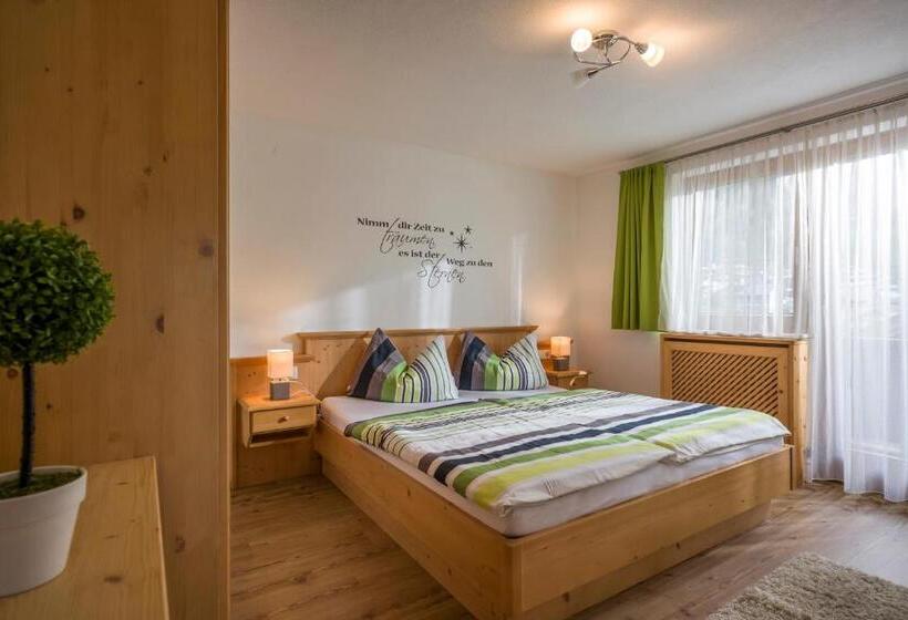 Апартаменты 2 Спальни с Балконом, Berghof Geisler