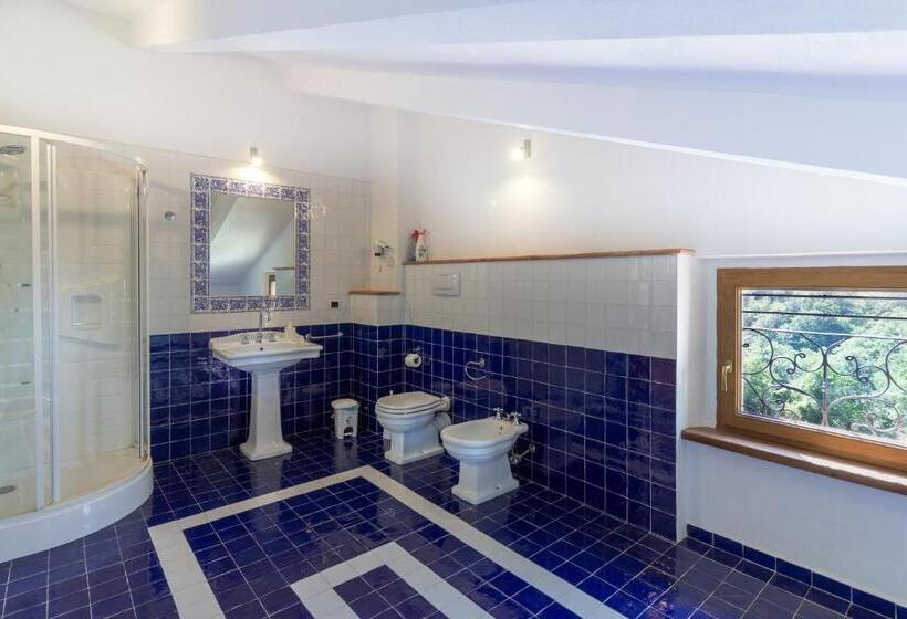 4인용 스탠다드 룸, La Conca