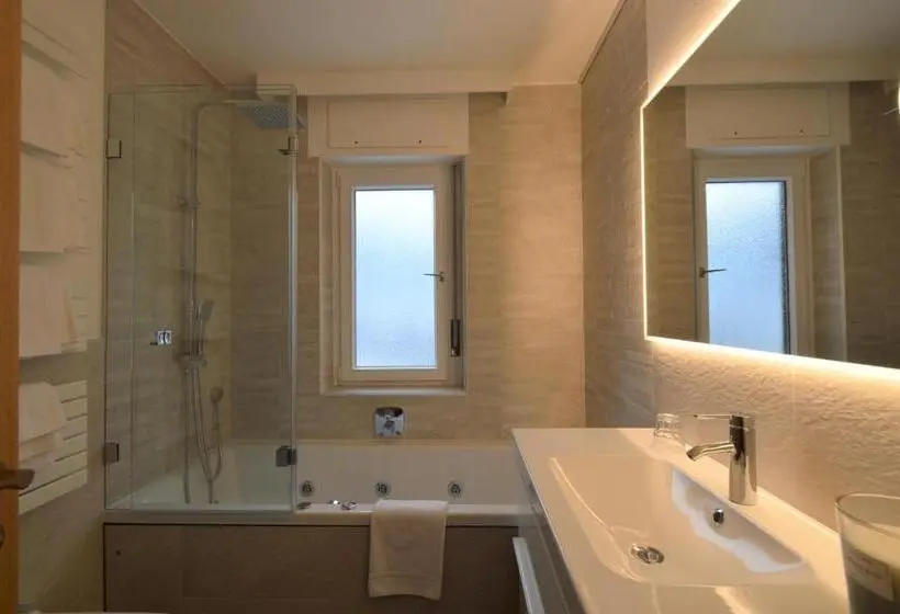 ２ベッドルームアパートメント, Residence Albierch