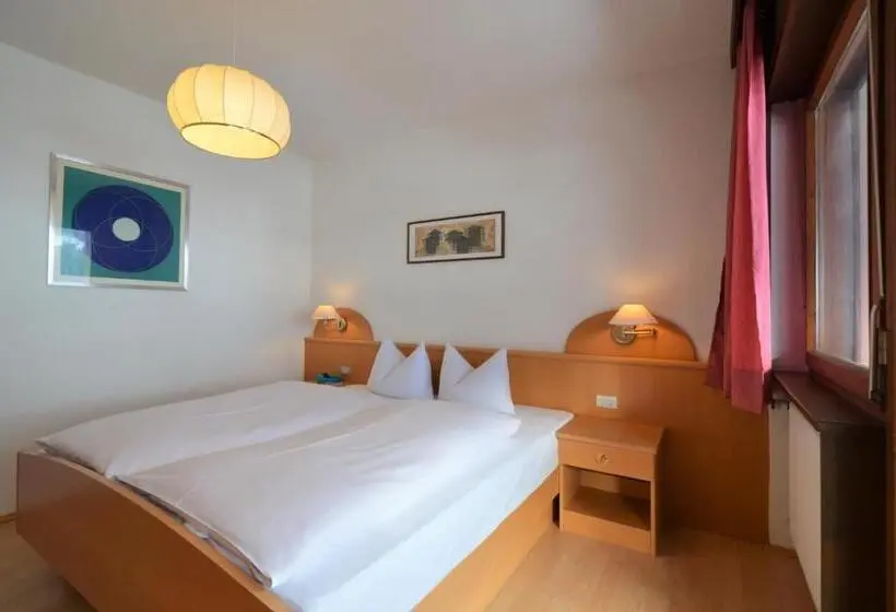バルコニー付き１ベッドルームアパートメント, Residence Albierch