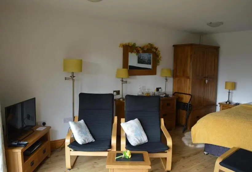 スーペリアースイート, Smithfield Farm Bed & Breakfast
