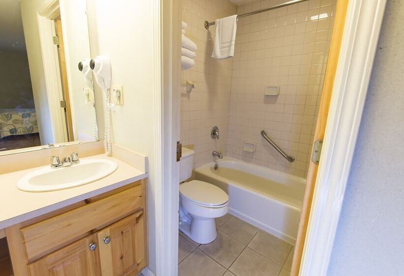 غرفة قياسية سرير مزدوج, Cumberland Falls State Resort Park