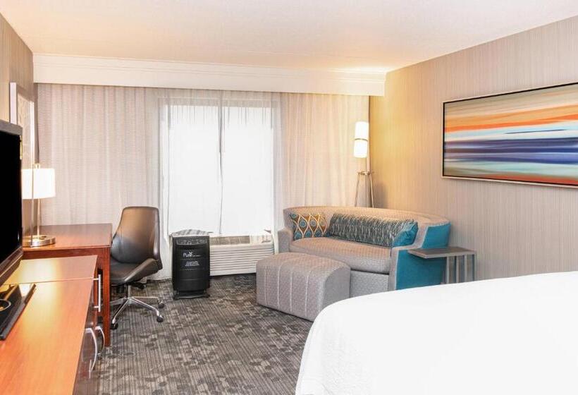 キングサイズベッドのスタンダードルーム, Courtyard By Marriott Bloomington