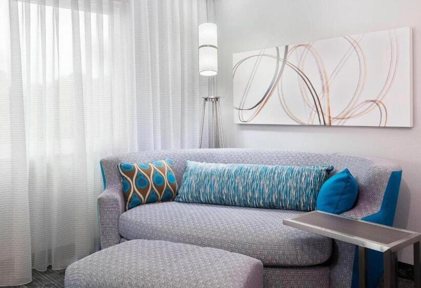 غرفة قياسية سرير كينج, Courtyard Sarasota Bradenton Airport