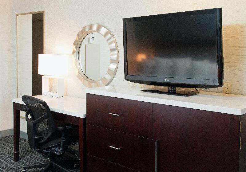 스탠다드 룸, Crowne Plaza Springfield Convention Center, An Ihg