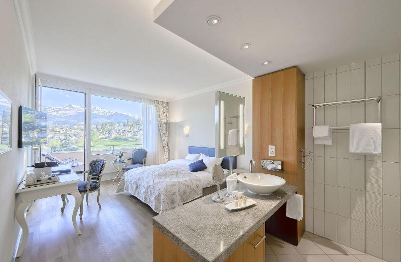 Standard-huone King-vuode, Crowne Plaza Springfield Convention Center, An Ihg
