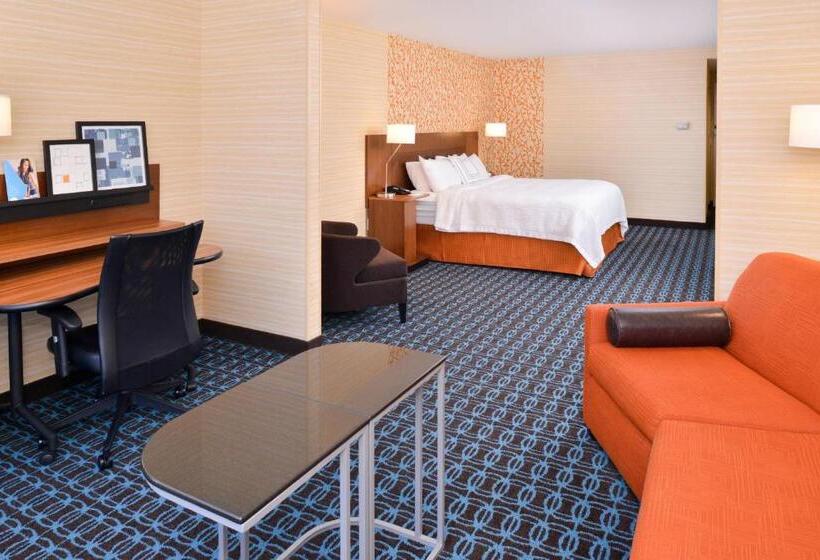 스위트 킹사이즈 침대, Fairfield Inn And Suites By Marriott Rochester West/greece