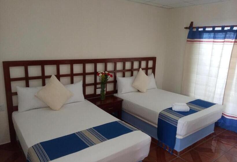 غرفه قياسيه سريرين مزدوجين, D Abril