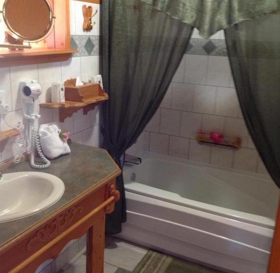 جناح مطل على البحر, Auberge La Cote D Or